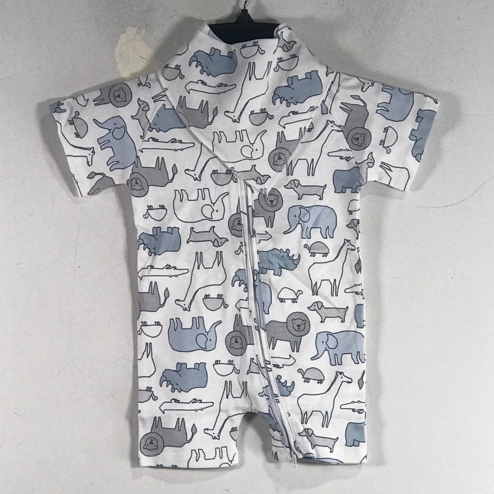 Big Elephant 2 Piece Elephant Print Romper w/Bib, Baby Boy's Size 3T -Blue/White